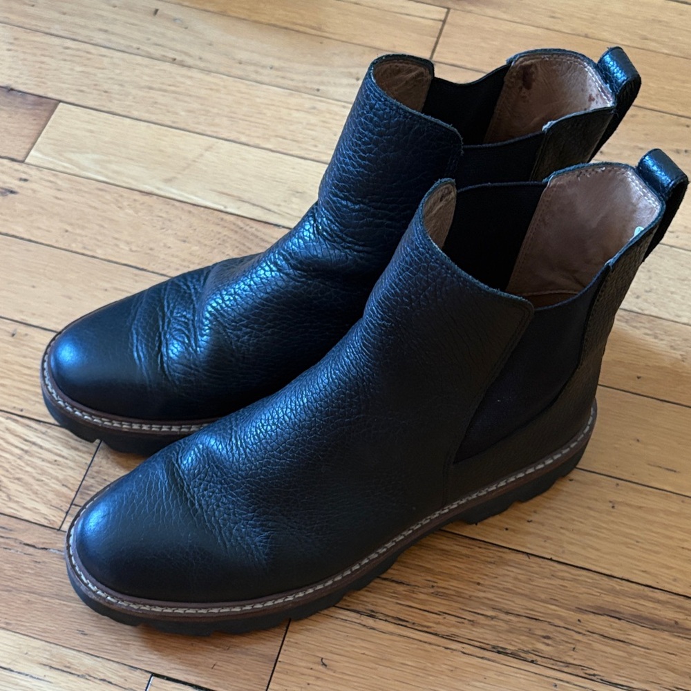 Madewell Women’s Black Leather Boots